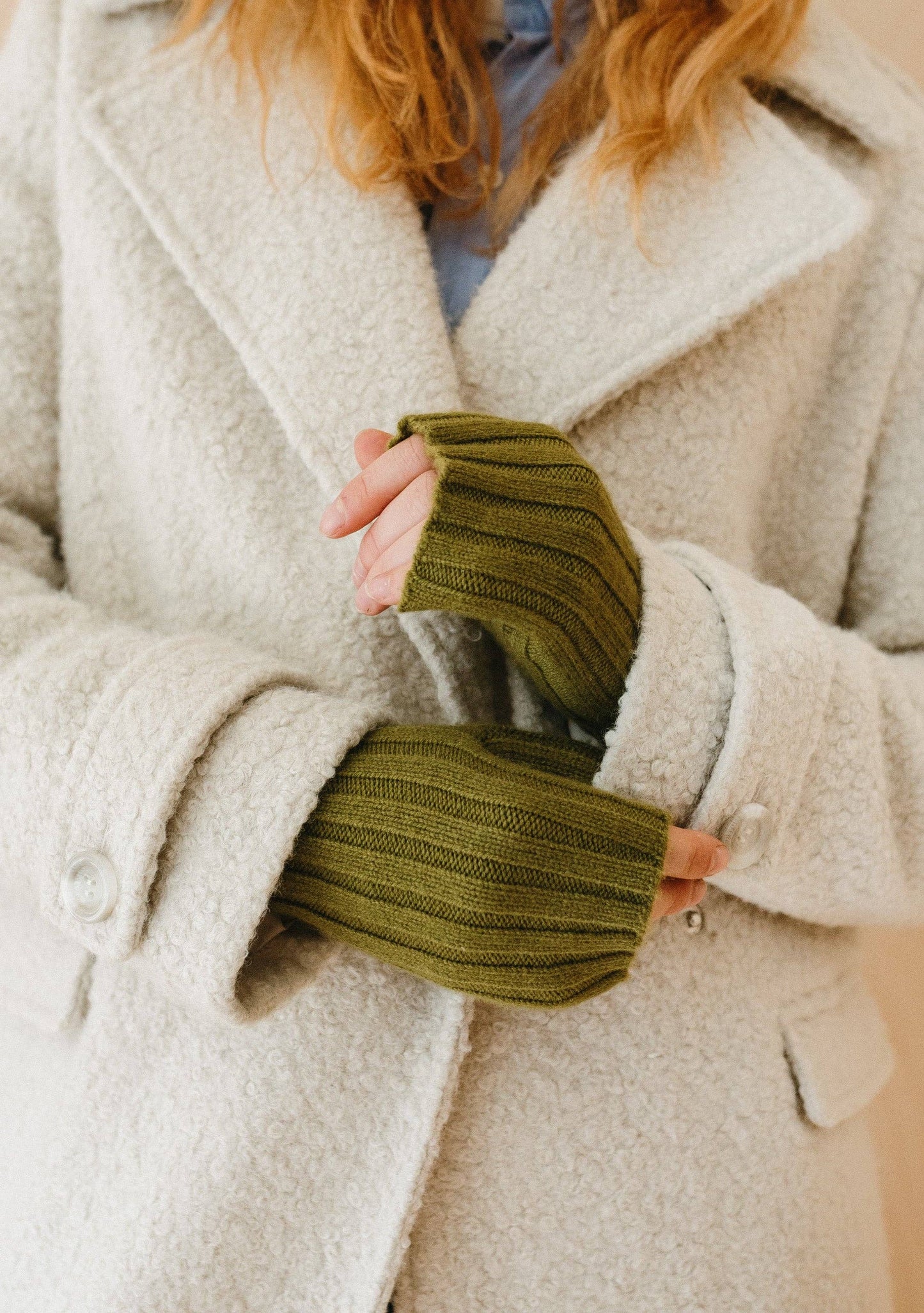 Cashmere & Merino Wrist Warmers | Olive