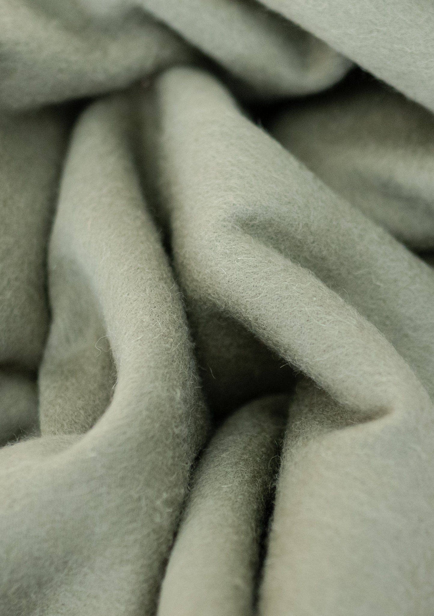 Lambswool Scarf | Olive
