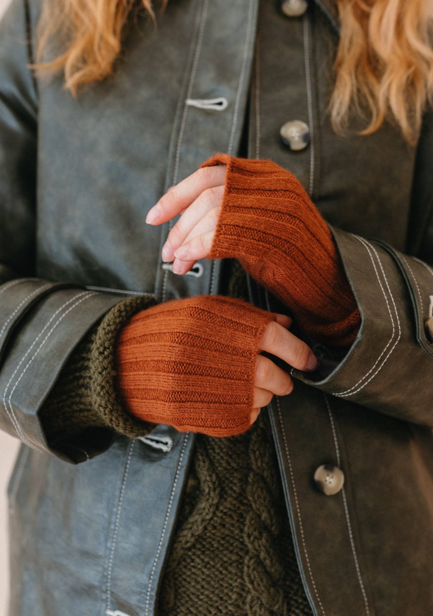 Cashmere & Merino Wrist Warmers | Rust