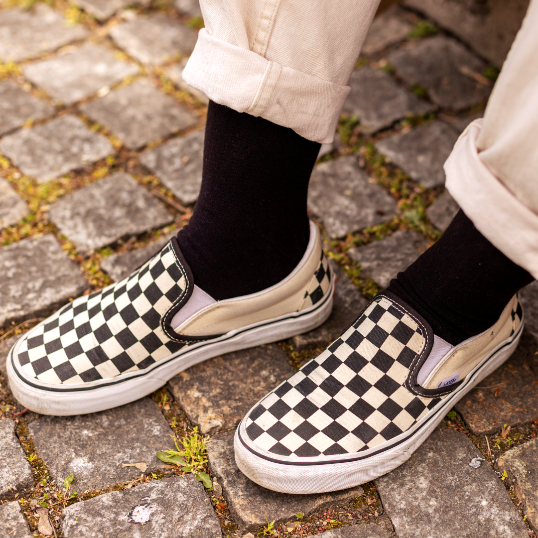 Solid Classic Socks | Black
