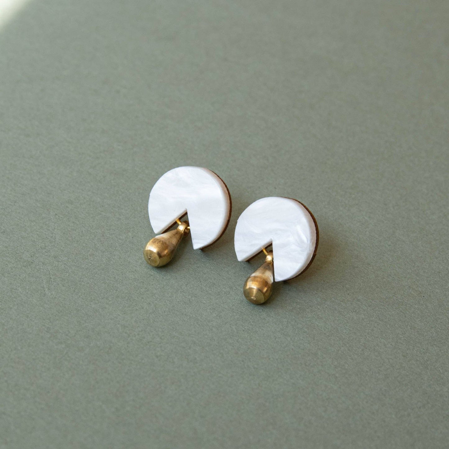 Droplet Stud Earrings | Marble White