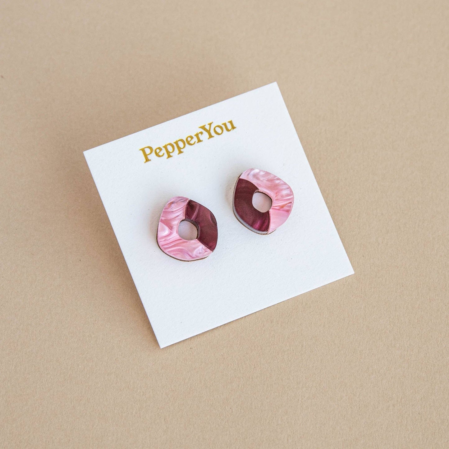 Oh Stud Earrings | Berry and Pink