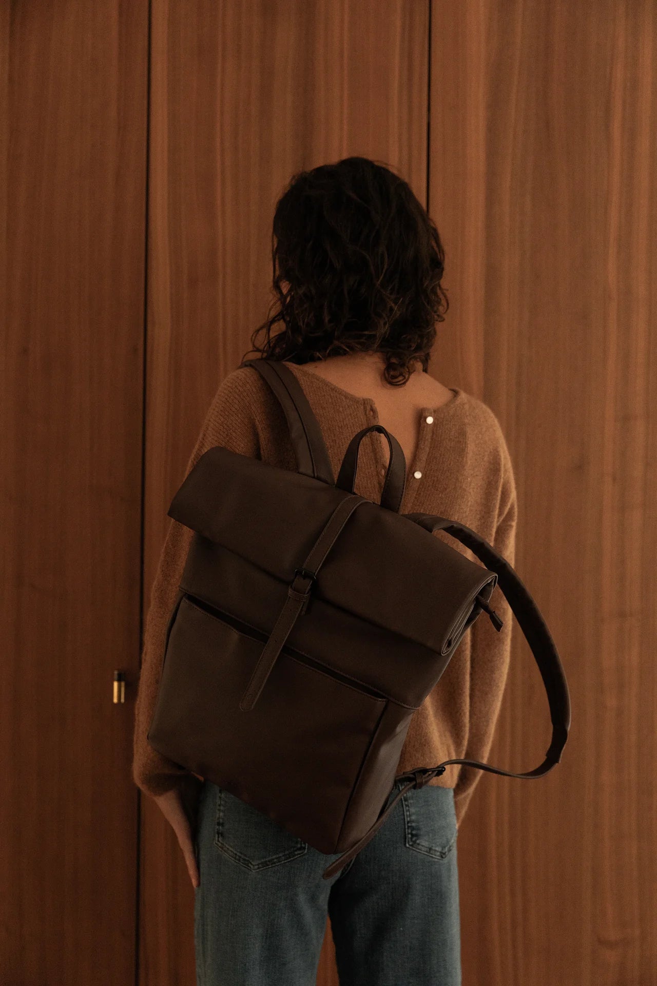 Herb Backpack | Dark Wood